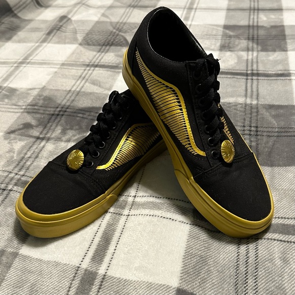 Vans Shoes - Vans x Harry Potter Old Skool Limited Ed. Golden Snitch Black Sneakers, Size 8.5